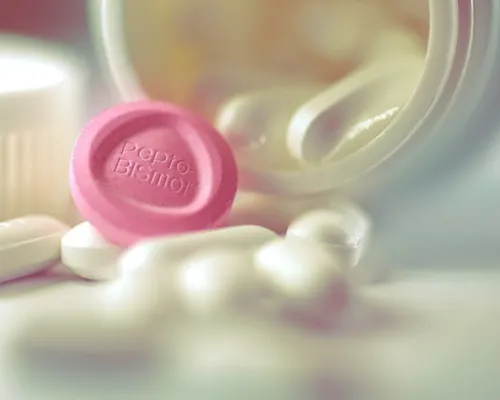 medecin analysant un foie