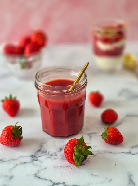 Coulis de fraises faible en sucre ÉquipeNutrition Low-Sugar Strawberry Coulis TeamNutrition