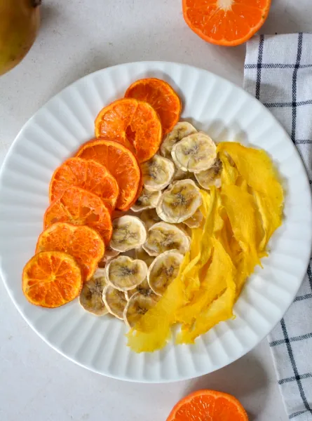 Fruits déshydratés à la friteuse à l’air (Air-fryer) ÉquipeNutrition Air Fryer Dehydrated Fruits TeamNutrition