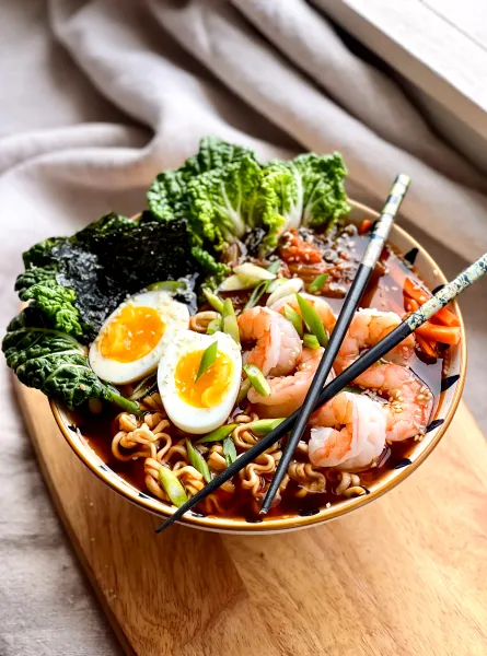 Bol de ramen aux crevettes Shrimp Ramen Bowl
